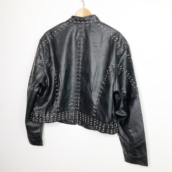 AZALEA Wang Black vegan leather bomber jacket - Picture 7 of 10